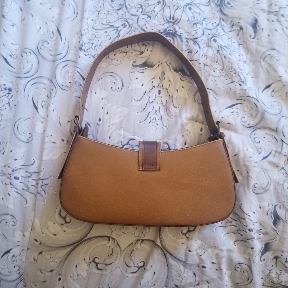 Leather HandBag - Picture 2 of 4